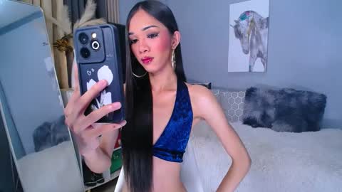 kieramoore online show from February 10, 2:08 am