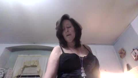 Kiki online show from March 25, 4:30 am