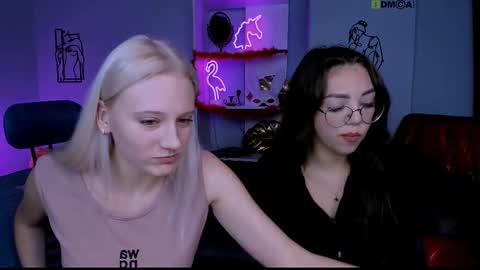 kiki_swan online show from March 5, 10:55 am