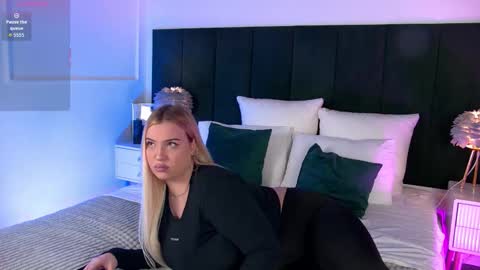 kiliananoir online show from January 17, 7:40 am