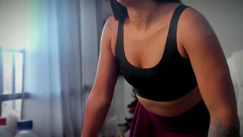 Alejandra  online show from December 9, 9:58 pm