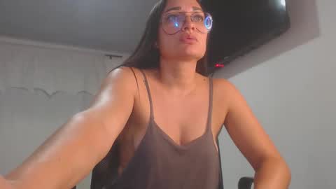 killey online show from March 28, 11:39 pm