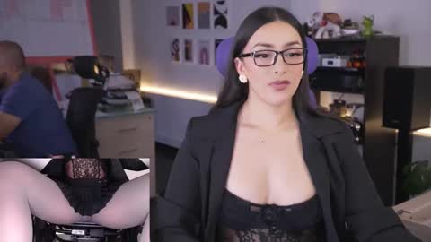 Kimberly 1200-1900 GMT-5 online show from May 24, 8:59 pm