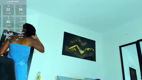 Kimberly Banks online show from March 14, 9:57 am