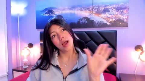 Kimberly Villalobos online show from February 21, 11:35 am