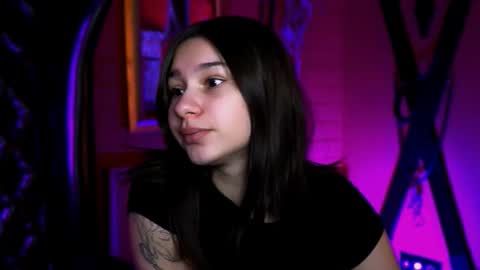 Kim online show from December 4, 9:20 am