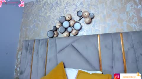  KIM  online show from November 14, 3:09 am