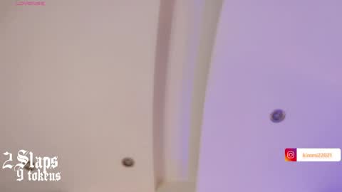     online show from April 15, 7:58 pm