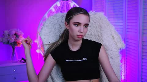 kimporins online show from February 23, 12:18 pm