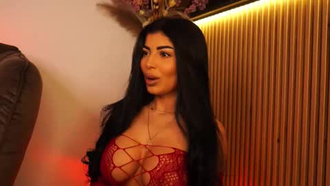 Andreea online show from December 16, 9:43 pm