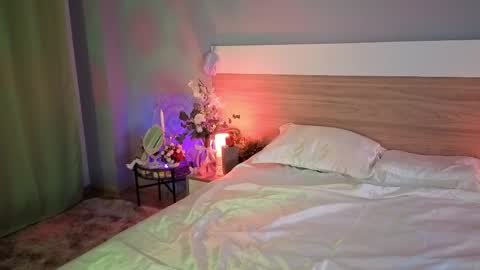 kina_ka online show from April 9, 7:19 pm