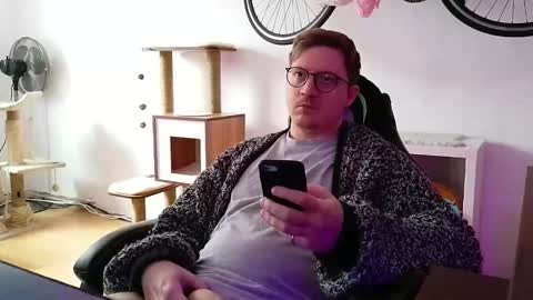 Samuel online show from February 10, 12:08 pm