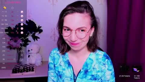 Hazel online show from March 22, 11:53 pm