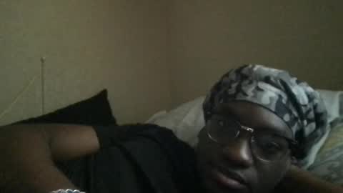 Snapshot of king_lj293 chatting on January 1, 6:27 pm king lj online show from January 1, 6:27 pm