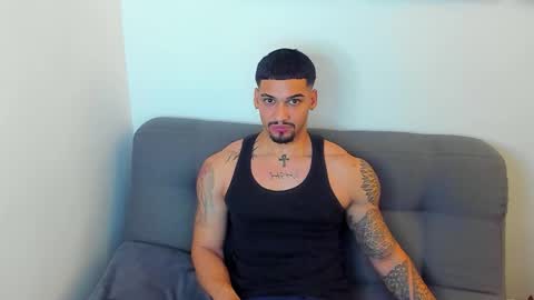 king_of_kings__ online show from September 21, 1:53 am
