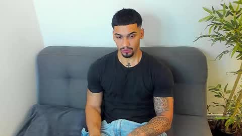 king_of_kings__ online show from September 20, 1:52 am