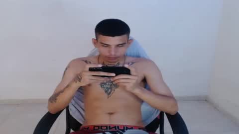 king_warlord online show from May 26, 11:00 pm