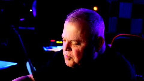 King James VIII online show from February 22, 5:02 am