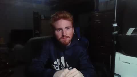 Snapshot of kingoffootfetish chatting on February 27, 3:51 am Master  King Tommy online show from February 27, 3:51 am