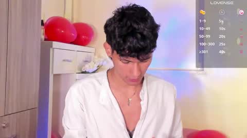  A L E X  online show from February 15, 6:55 am