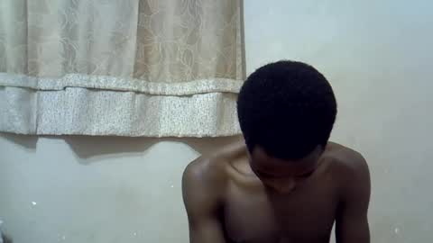 kingsleeee online show from July 5, 5:03 am