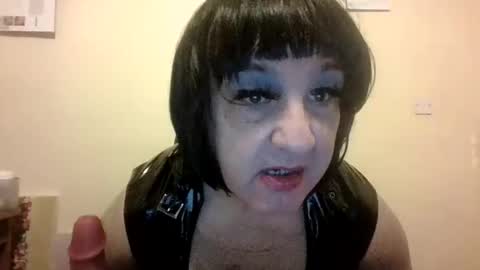 Cynthia Pvc lips online show from December 12, 10:02 am