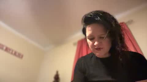 Snapshot of kinkbitch25 chatting on January 20, 9:32 pm Kinkbitch online show from January 20, 9:32 pm