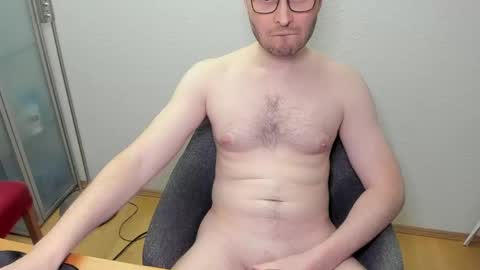 kinksubbydubby online show from April 27, 8:39 pm