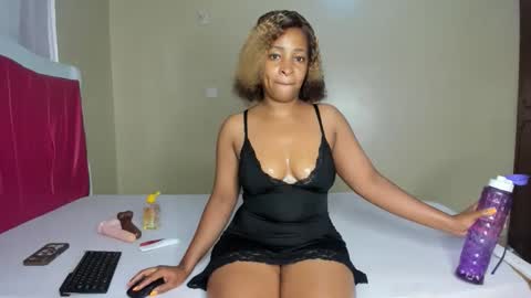 Kinky online show from April 11, 9:24 am