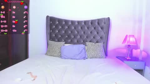 FREE ONLYFANS   online show from January 26, 5:13 am