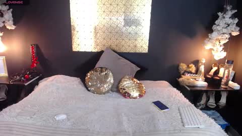 kinkyy_mom online show from February 9, 2:53 pm