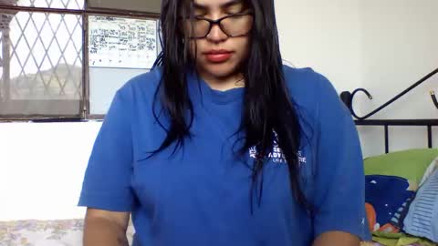 Snapshot of kion_and_valu chatting on September 28, 9:02 pm kion_and_valu online show from September 28, 9:02 pm