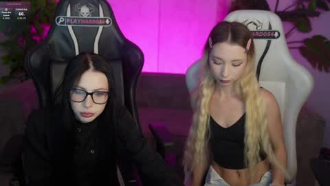 Sweet girls online show from May 17, 10:46 am