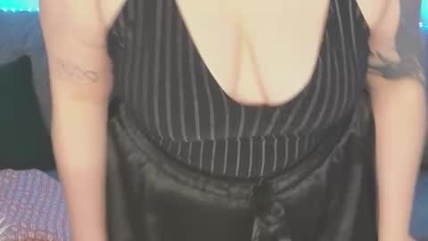 Kira  NEXT STREAM December 4 5pm CET  11am EST online show from January 17, 11:40 pm