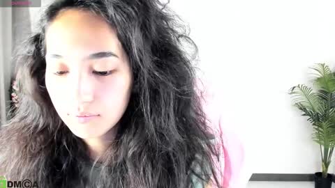 Aura online show from September 20, 3:42 am