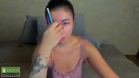 Kira  online show from November 5, 10:39 am