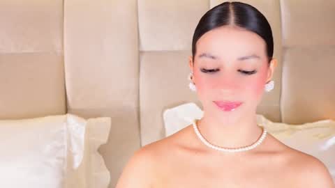 kira online show from December 16, 2:08 am