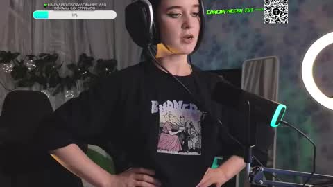 Snapshot of kiralilime chatting on September 17, 10:24 pm Kira    online show from September 17, 10:24 pm