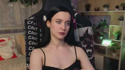 Snapshot of kiralilime chatting on March 11, 7:25 pm Kira    online show from March 11, 7:25 pm