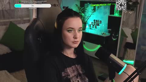 Snapshot of kiralilime chatting on September 25, 2:40 am Kira    online show from September 25, 2:40 am