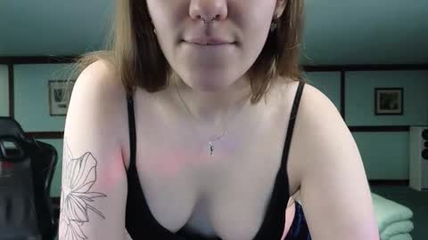  Kira  online show from January 14, 2:30 am