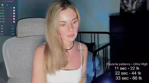 kirasigmameow6969 online show from May 30, 2:59 pm