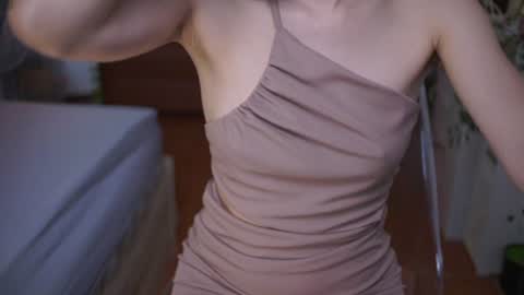 kirenie online show from July 31, 1:23 pm
