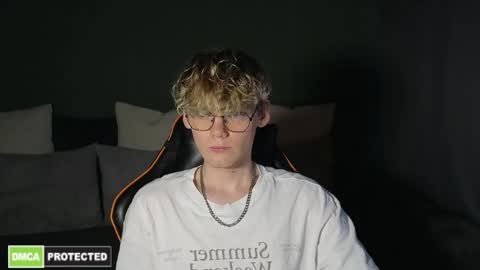 Kirill and Andrey online show from April 7, 4:47 am