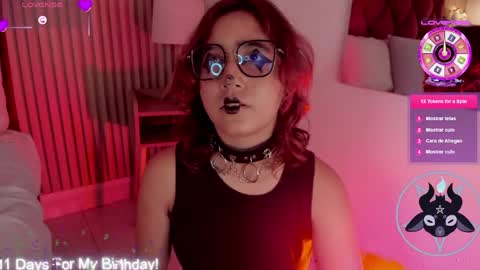 Samantha  Velvet online show from May 2, 9:09 pm