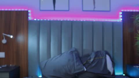 Snapshot of kirsten_xxx chatting on January 19, 3:08 am Risha online show from January 19, 3:08 am