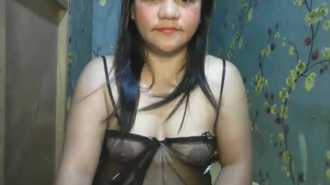 kiss_me_loves online show from February 6, 11:15 pm