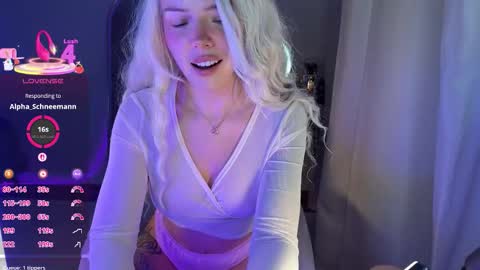 Sophia online show from March 17, 10:53 am