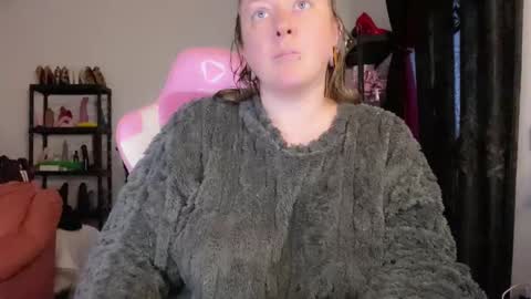 kissica online show from March 12, 4:49 am