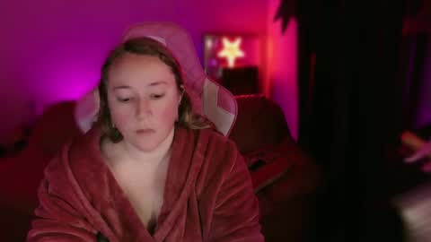 kissica online show from March 6, 6:16 pm